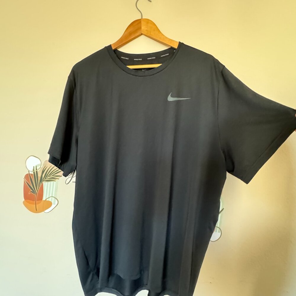 NIKE DRI FIT MENS T-SHIRT